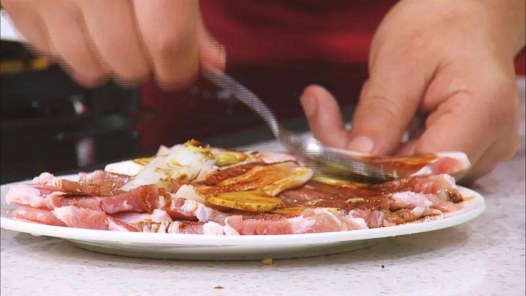 腐竹|【养生厨房】秋分养生菜——腐竹五花煲+滋补花生酪