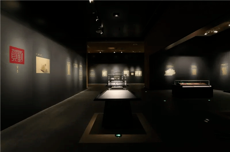 遗址|现场｜今起穿越两千年前的海昏侯，四大展揭示“传奇海昏”