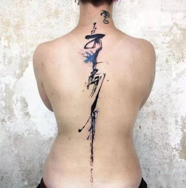 亚博全站APP登录官网，亚博全站官网登录平台，亚博全站最新版app下载-
小白纹身入门指南！第一次纹身你该这么纹(图1)