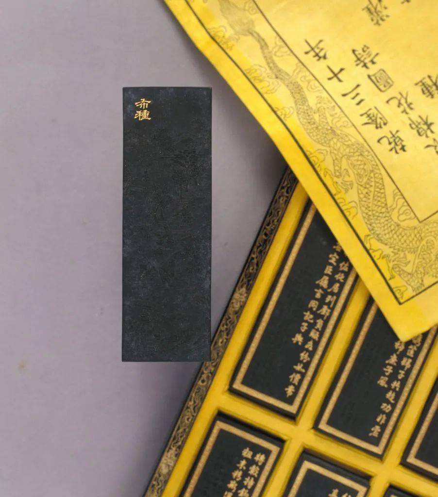 墨的发展史：一抹黑色，成就了书画艺术独特风格_棉花