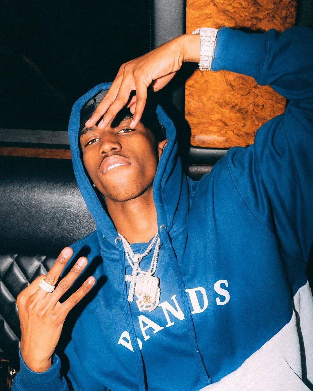 Combs|Rihanna 推出男士内衣系列!