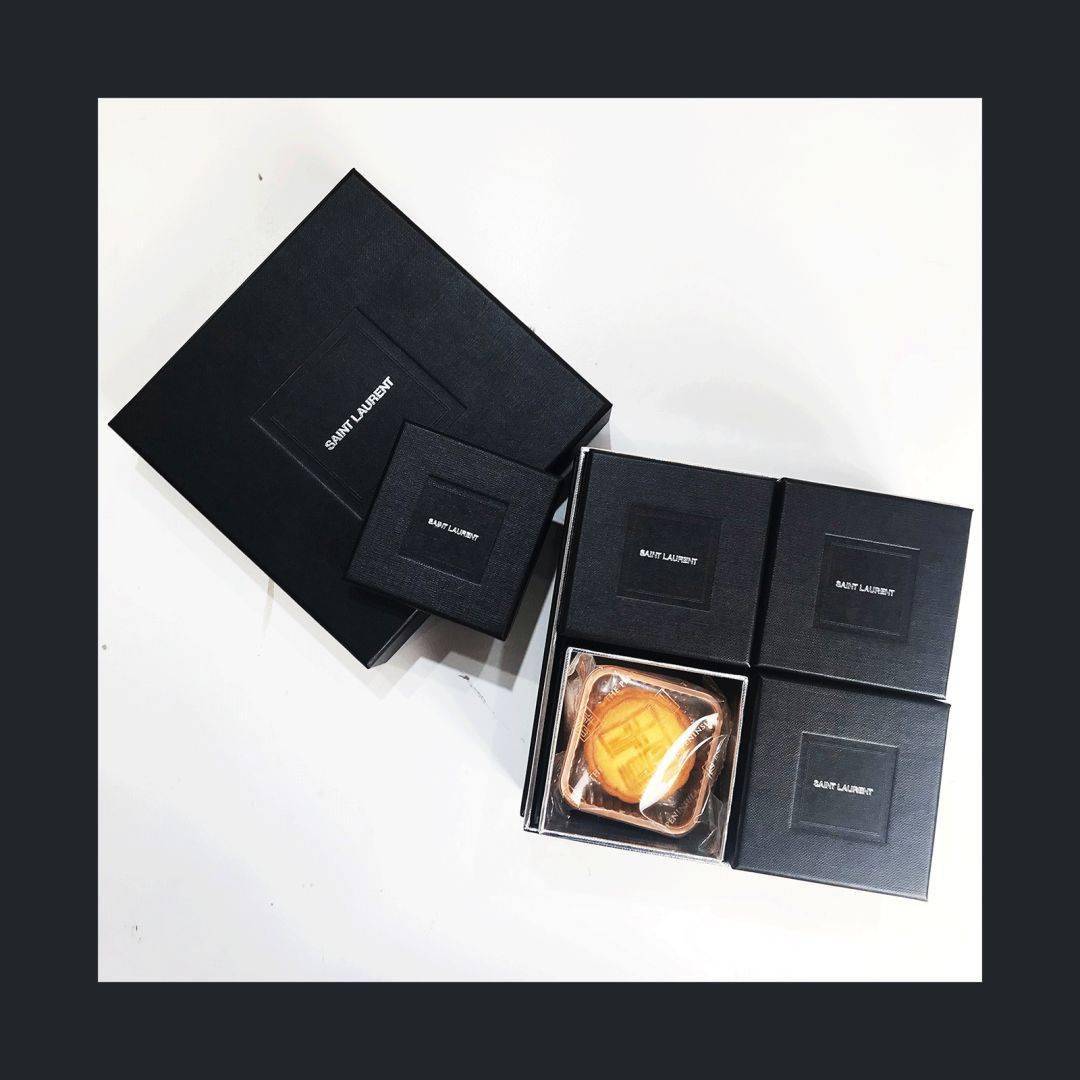 宇博|宇博带着他60个大牌月饼又来啦！这次要全部送给客官们！