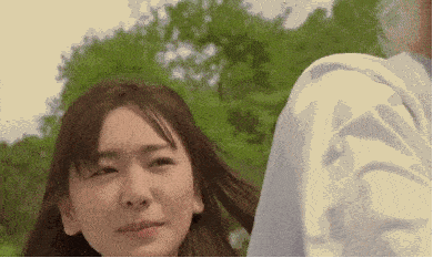 眼睛|32岁“国民老婆”喜当妈？！冻龄“眼”技完虐21岁女儿，做好这一步，真得会显年轻！