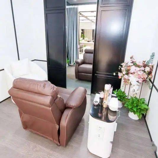 good|会走秀的程序员VS卖美妆的老友记,你更pick谁?