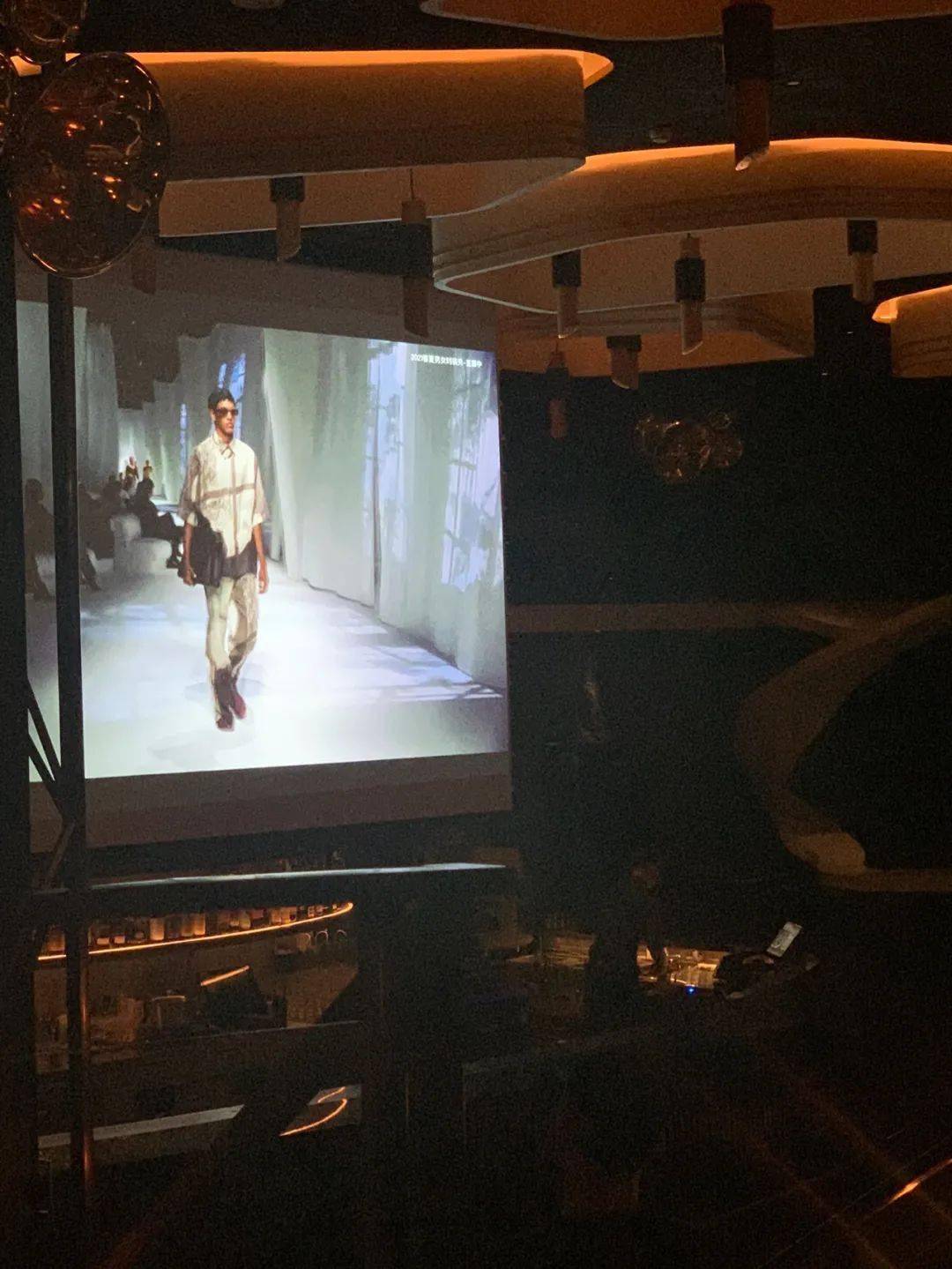 Karl|叶眼观潮之疫情后的时尚活动该怎么举办