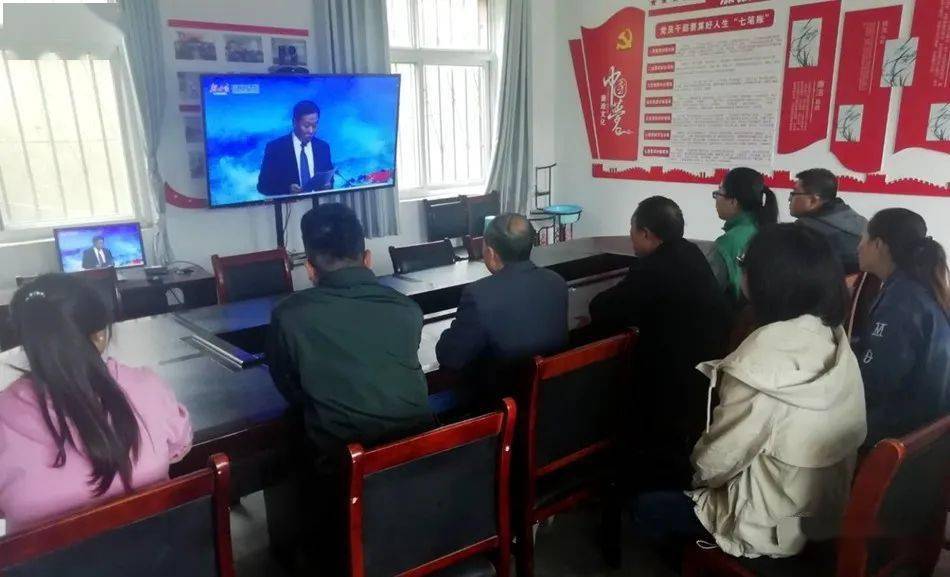 脱贫人口错退率_脱贫攻坚图片(2)