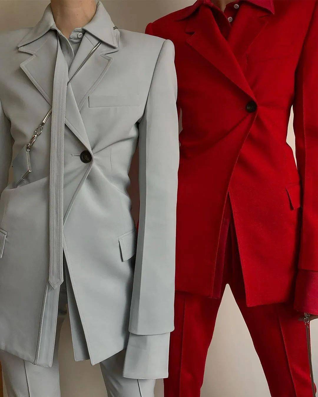 叛逆|他从Celine离职后,创立品牌短短一年火速爆红!新生代叛逆少年的禁欲系极简风~