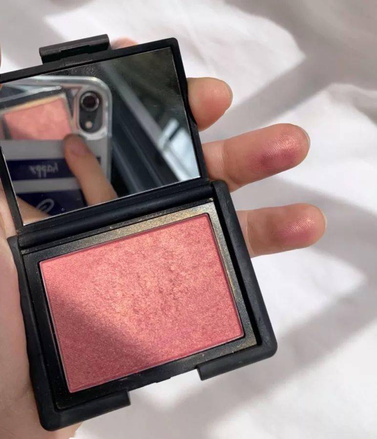 井柏然|井柏然杨紫官宣：我们在一起了！