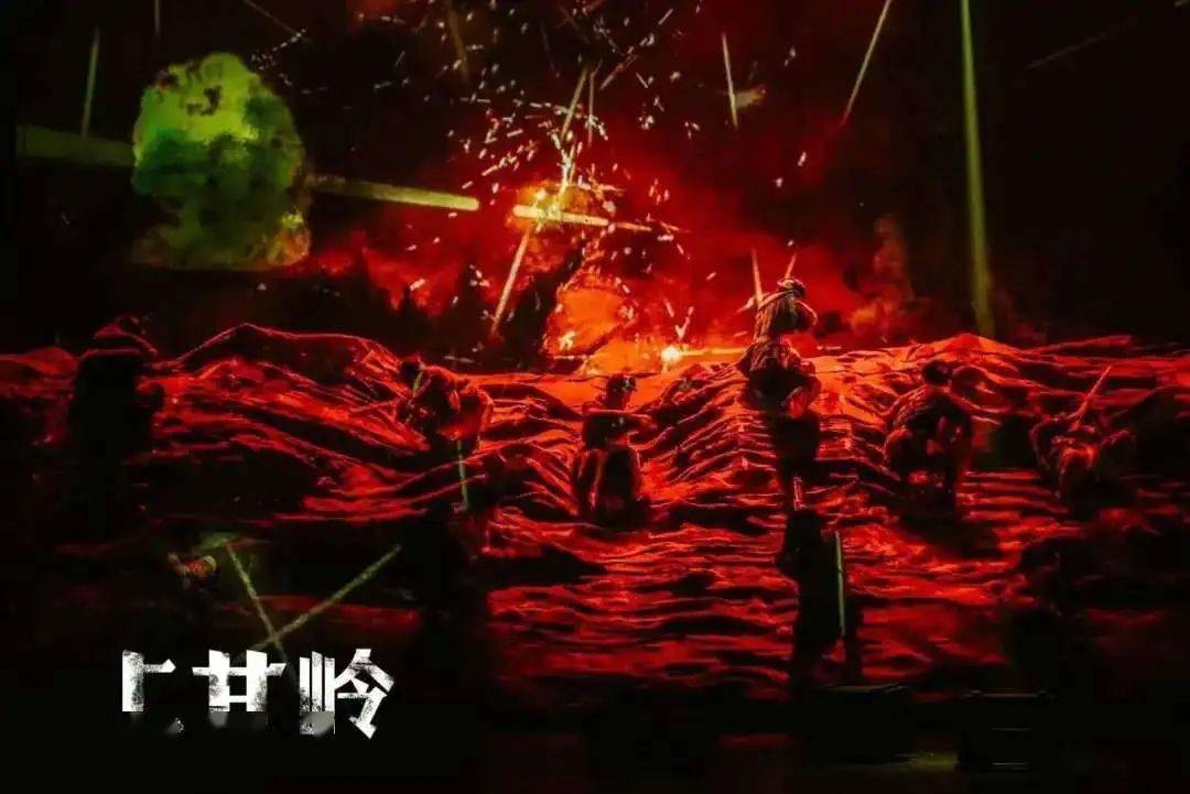 这部话剧太出乎预料了,与想象中残酷厮杀血腥的战争戏太不一样了!"