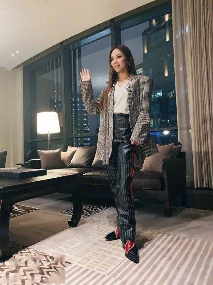 Calvin|廖碧儿明年嫁？同富二代掟煲唔掟盖，最终修成正果！？