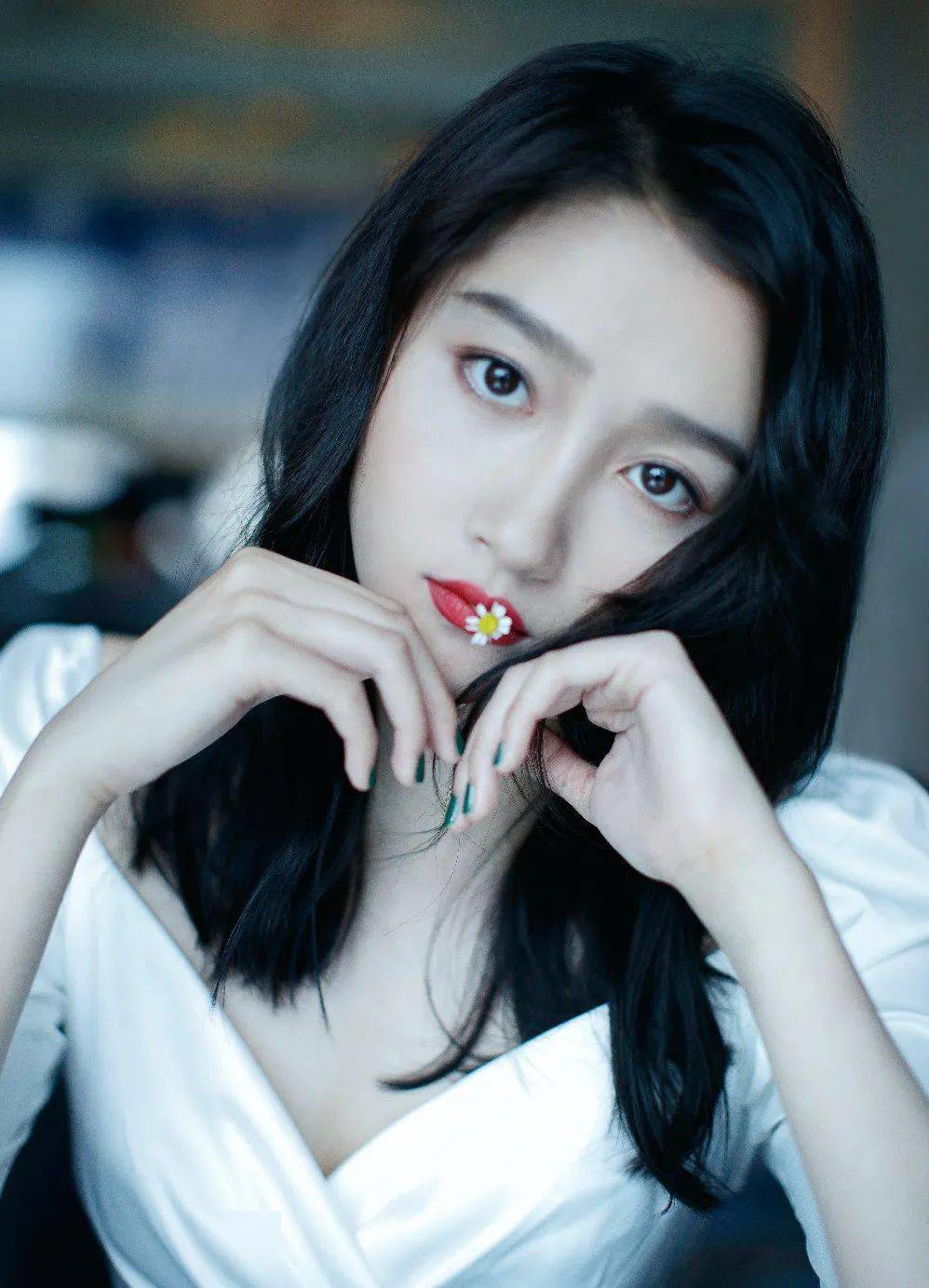 造型|入秋必选的第一款锁骨发造型