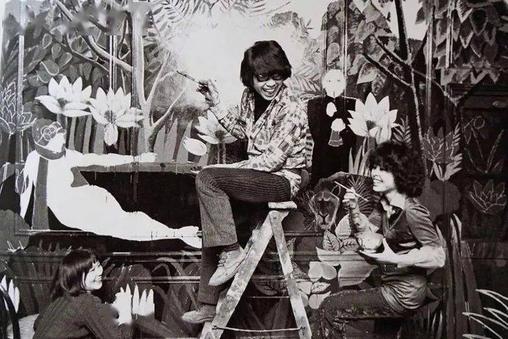 虎头|时髦办 | 虎头、眼睛都不是高田贤三,他只是纯粹的爱花少年