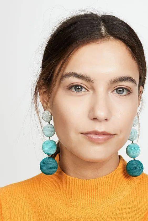 配饰|拉风派vs精致派?你pick哪一种配饰style?