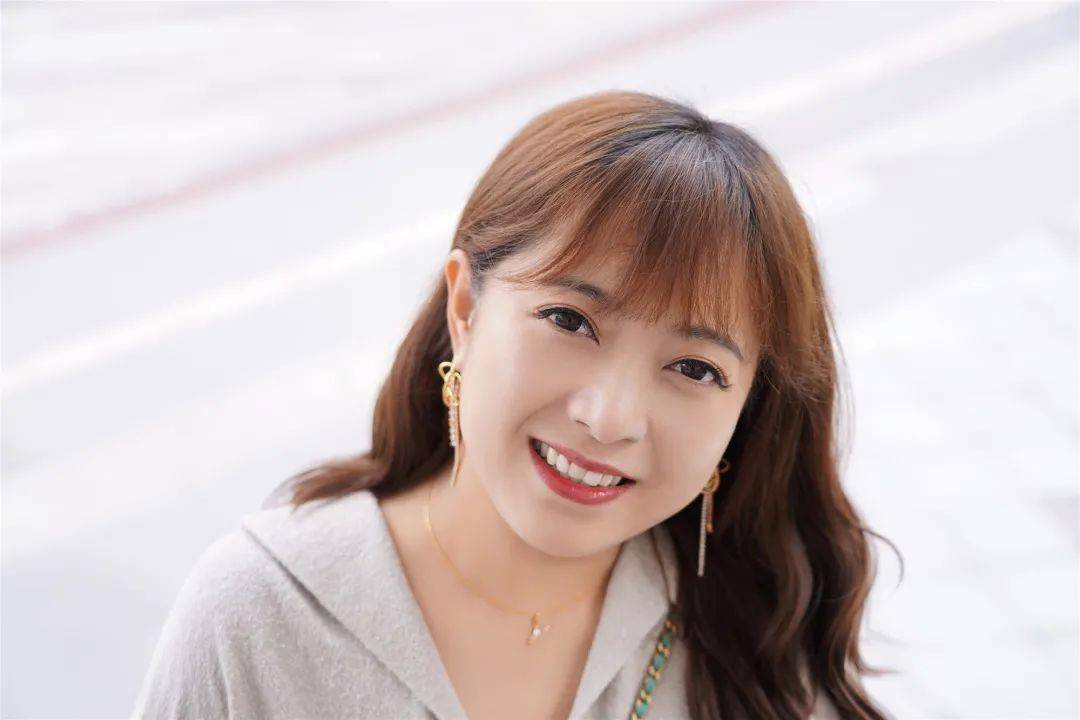 配饰|拉风派vs精致派?你pick哪一种配饰style?