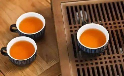 做法|喝茶中的留根、闷泡与坐杯