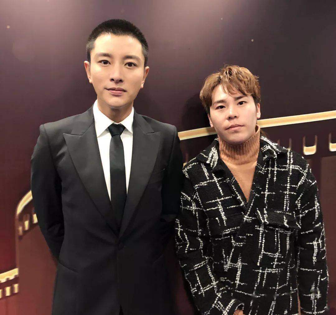 造型|16.9元剪发/88元明星染或烫造型，是时候体验一把20年热门发色“透明雾感”