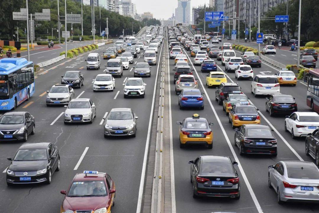 今日15时北京高速将迎返程高峰,这些路段易拥堵