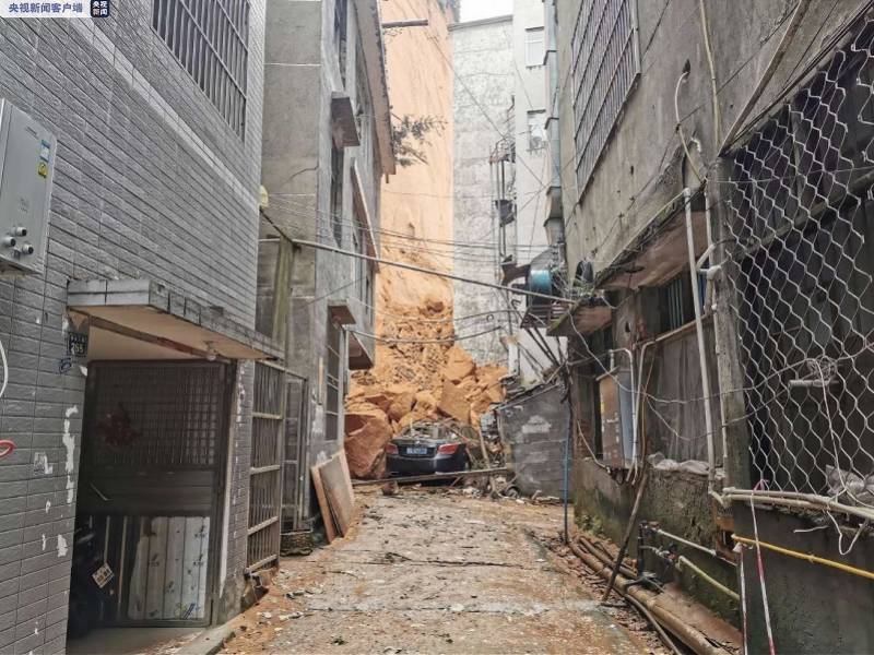 恩施|湖北恩施山体塌方已致1死，涉险区域内群众已转移至安全地带