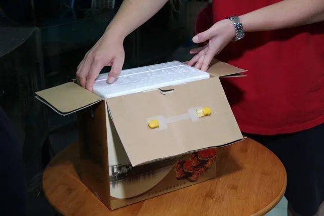 所有人|阳澄湖大闸蟹可以提现货啦~@所有人