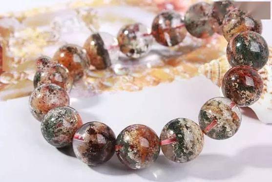 包某|＂我是公主！＂女公务员贪污307万只为买水晶！瞎买水晶，活该坐牢！