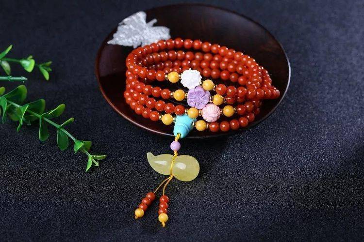 男性|男女戴手串的规矩,不是迷信,请认真记住：阴阳相宜，反之招祸！