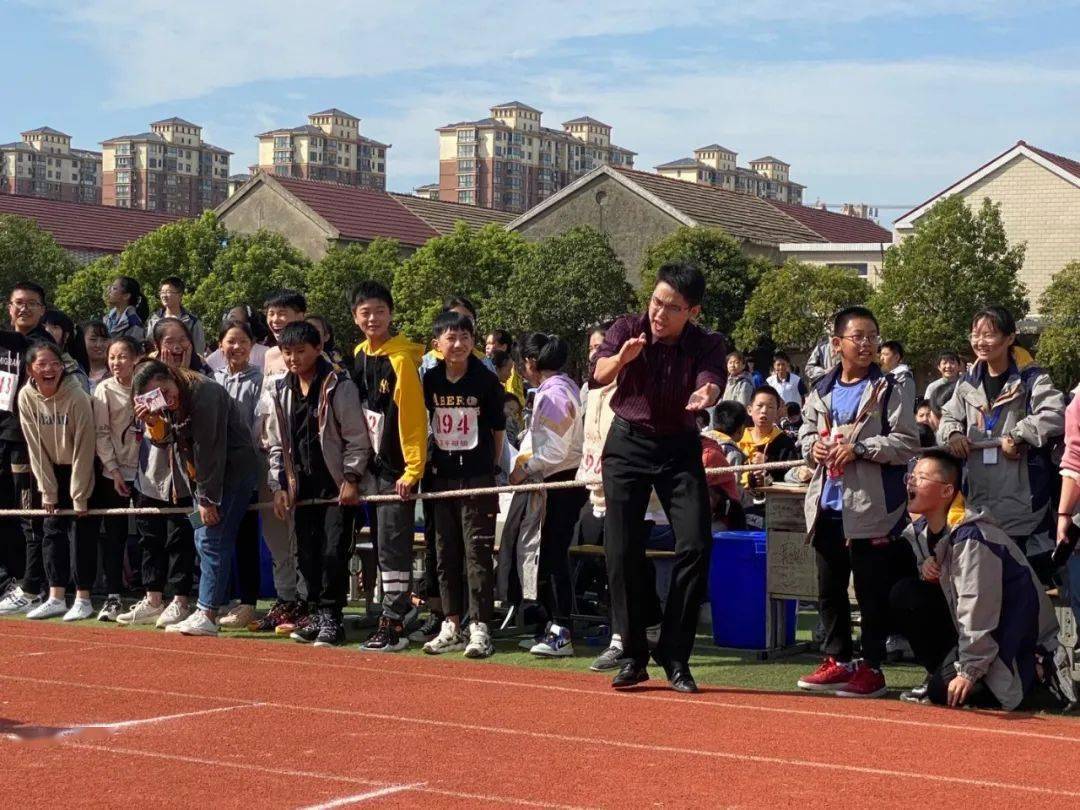 射阳县第二初级中学秋季运动会圆满举行