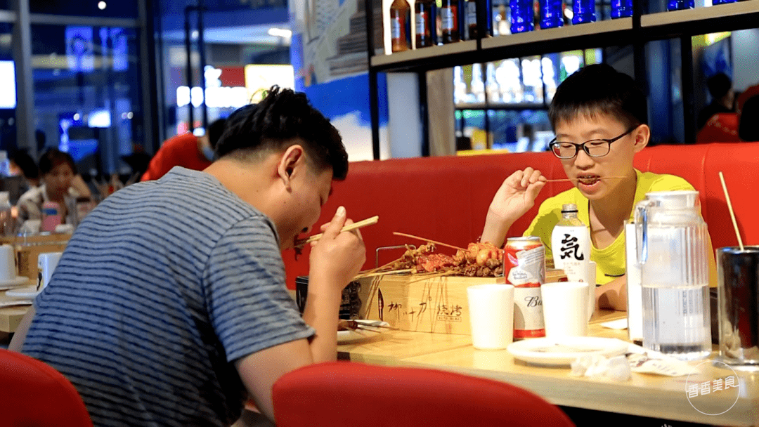 柳叶刀|来就餐还能享受隐藏福利据说这是最容易遇到医生的饭店