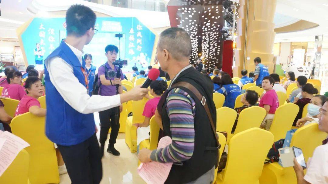 第七次人口普查明日入户摸底_人口普查入户摸底图片(3)