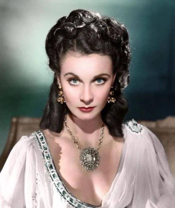 雯丽|她的一生曾被费·雯丽演绎,曾荣誉加身,却最终声名狼藉