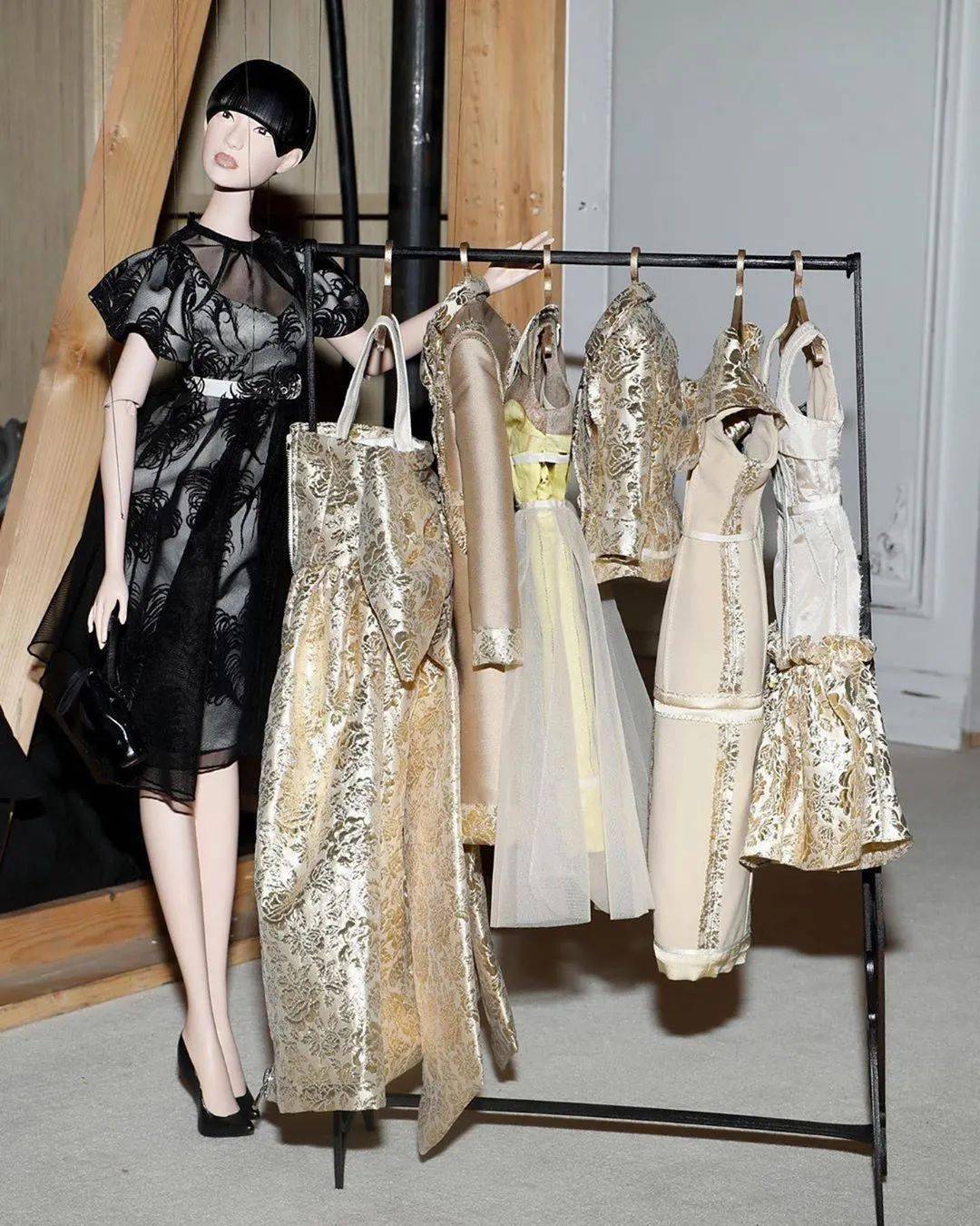 印花|2021米兰春夏时装周，美丽的事物带来新的希望（下）