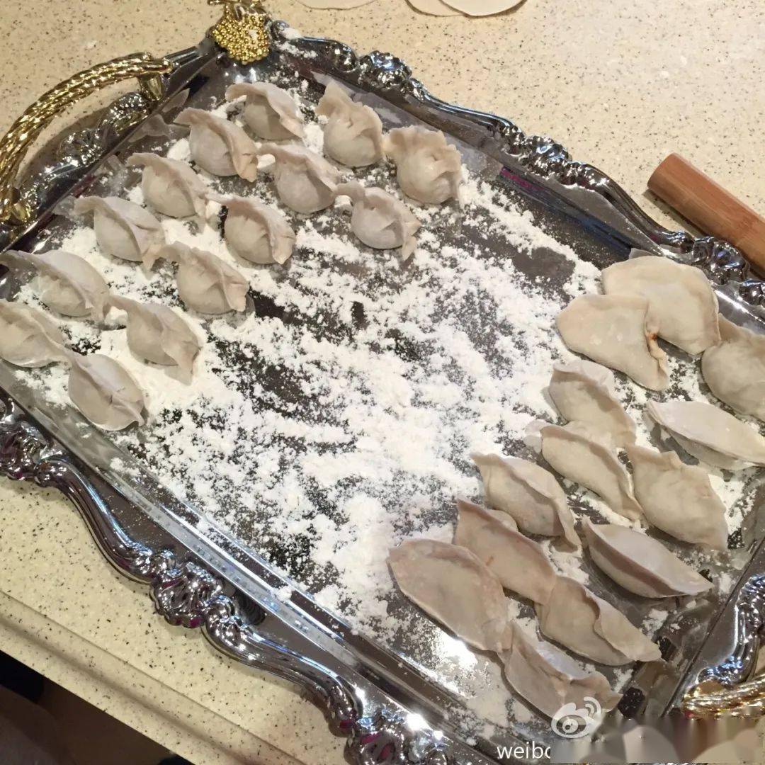 别墅|住 3 亿豪宅的白富美，却把自己活成了“乞丐”