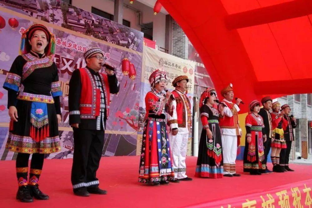 阿哥阿妹演唱曲谱_阿哥阿妹图片