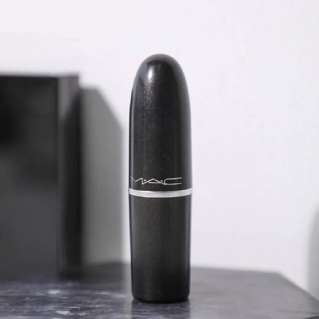 素人但|虽然是素人但没关系！这几支口红让你成为“合照杀手”！