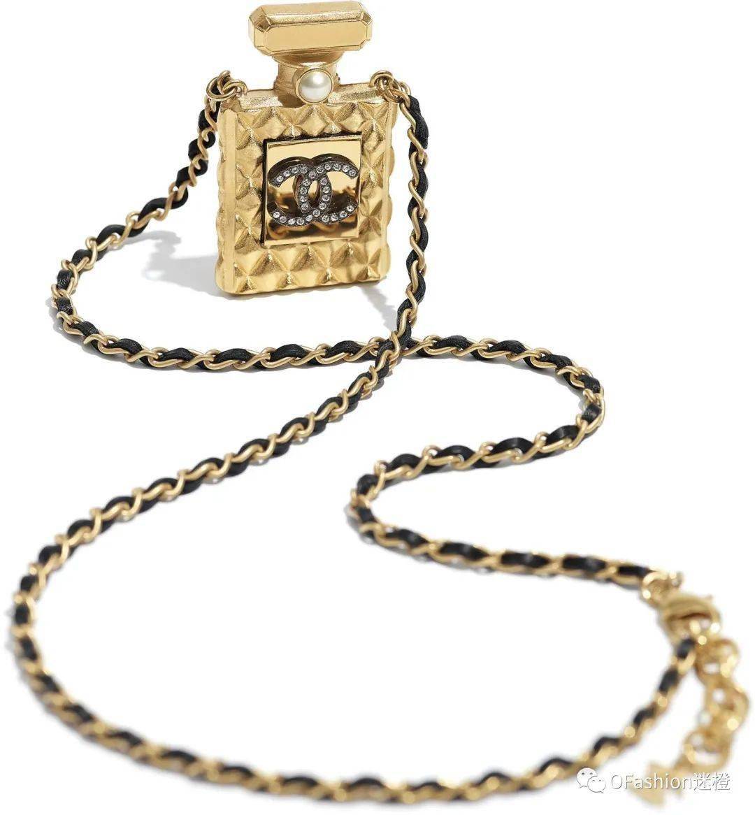 Coco|凭什么不是真金白银的CHANEL配饰,有这么多人愿意买单