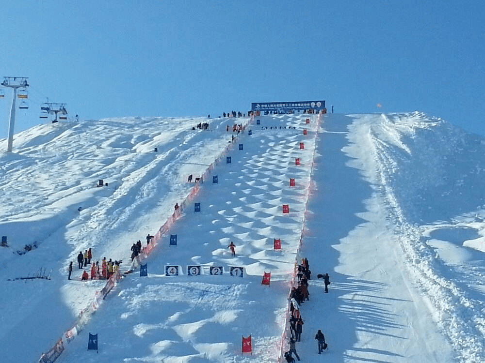 绝色新疆-冰雪喀纳斯9日】禾木 白哈巴 乌伦古湖 魔鬼城 天山天池滑雪