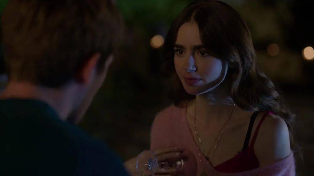 升职|熬夜刷完一整季，这美版“杜拉拉升职记”凭什么爆火全球？