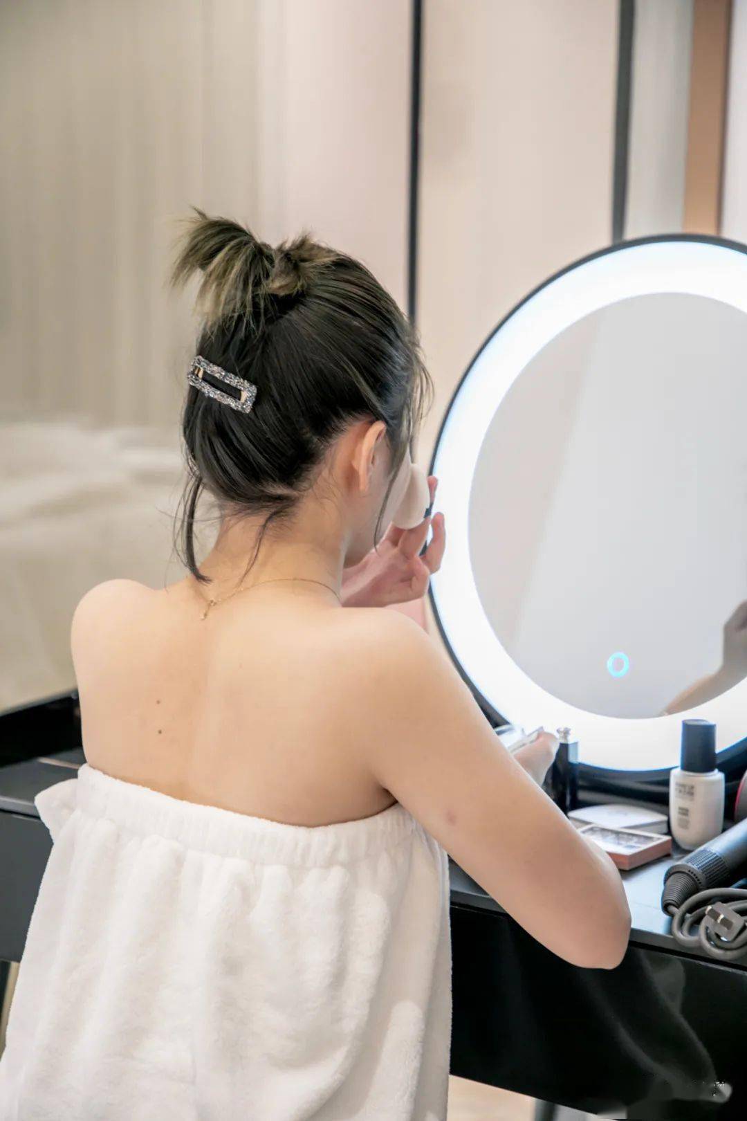 皮肤|万达惊现“明星同款”?这家轻奢神店开业不足1个月,却火遍台州贵妇圈!