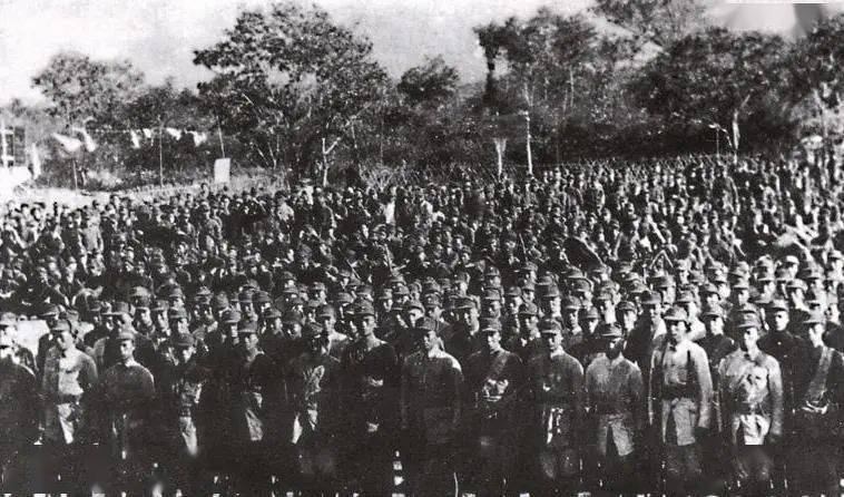 1937年10月12日 国民革命军陆军新编第四军(新四军)成立