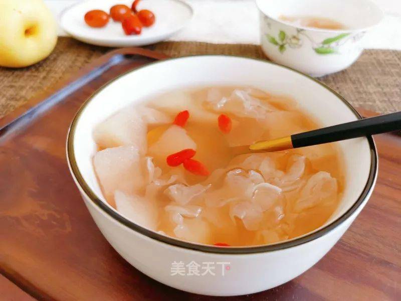 小吊梨汤人均消费_小吊梨汤图片(2)
