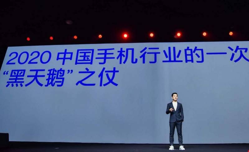 刘作虎|3399元！一加8T强推高帧屏大电池，刘作虎：三方面做大