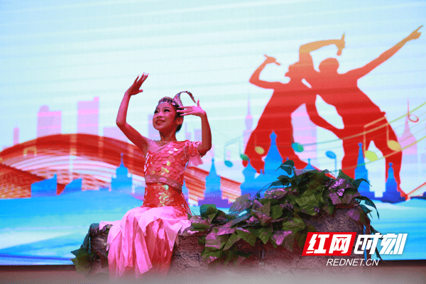 比赛|通道：少年怀梦竞技 芙蓉学校搭台