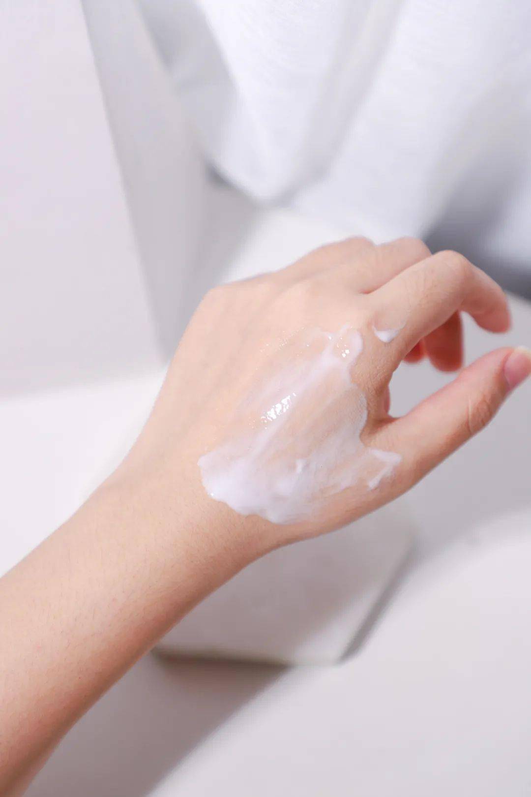 肌肤|空了50瓶身体乳,我总结出了史上最全身体护理指南!