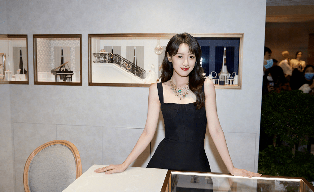 珠宝|韩庚为爱妻选珠宝超用心，毕雯珺揭秘了自己的霸气睡姿