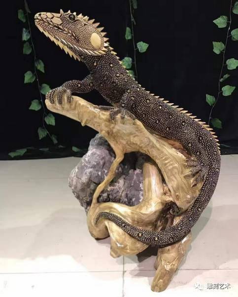木雕里有一种动物木雕,被称为"吸金王,你知道是什么吗?_蜥蜴