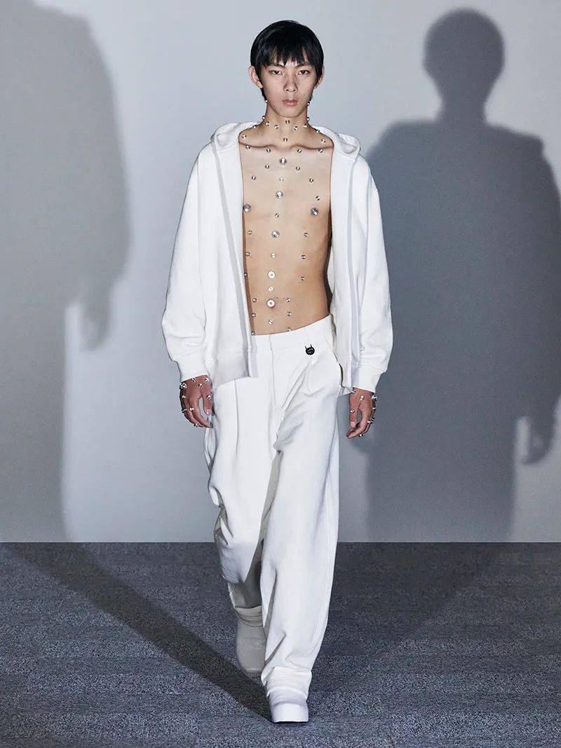 Zhou|构建宇宙 | Xander Zhou 2021（周翔宇）春夏系列发布！