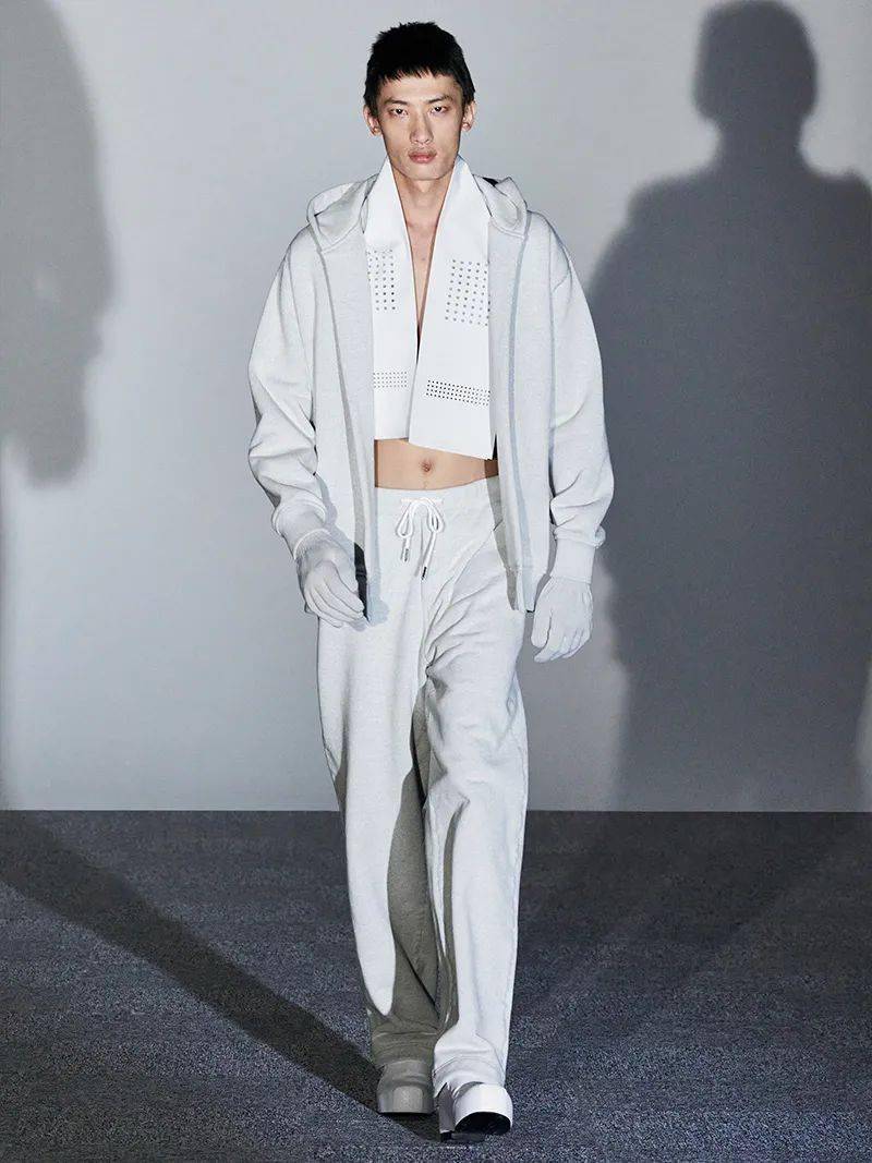 Zhou|构建宇宙 | Xander Zhou 2021（周翔宇）春夏系列发布！