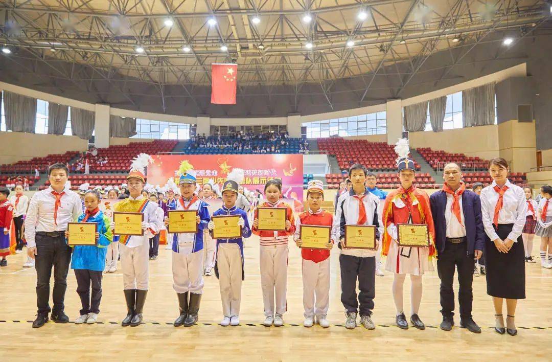 雷梦莹,刘丽,邱娅芬,阙红莲,姜红,梅芳,谢雅清,刘慧,陈米拉,叶金勇 县