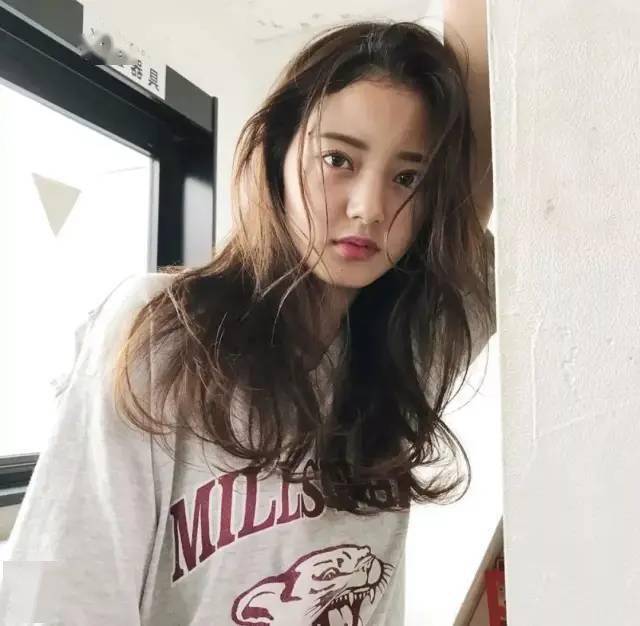 神器|太显脸小了吧!头发蓬松神器,3分钟拯救细软塌!