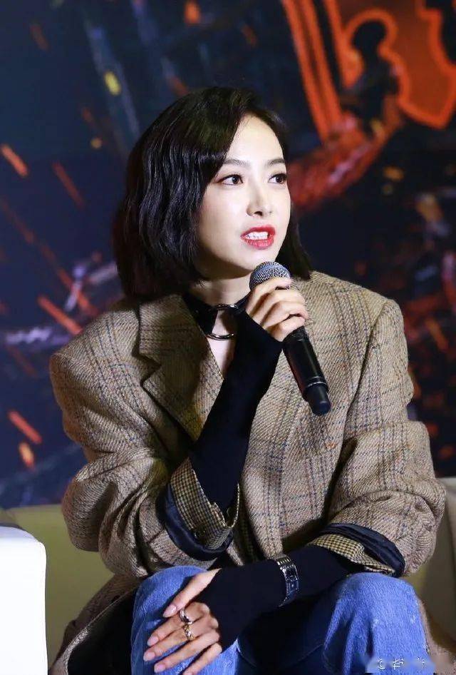 宋茜|八届金鹰女神盘点：宋茜时尚咖 唐嫣真爱表