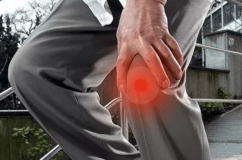 梦境缠绕，解析梦见蛇缠腿的深层含义与心理暗示